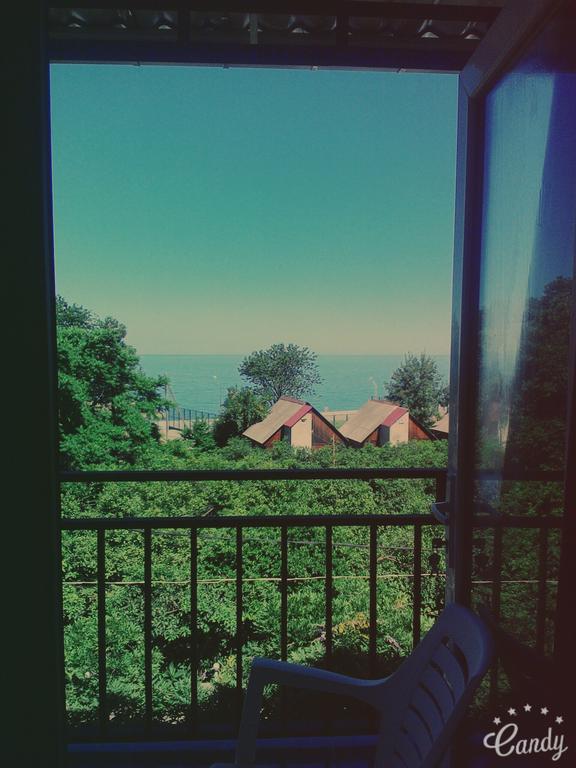 Green Hotel ควาเรียที ภายนอก รูปภาพ